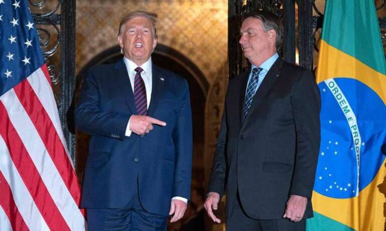 Se Trump voltou, nós voltaremos também, diz Bolsonaro em Maceió