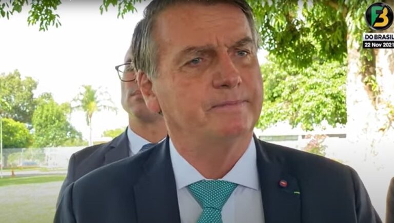 Bolsonaro apresenta 2º dia de melhora clínica; situação ainda é delicada