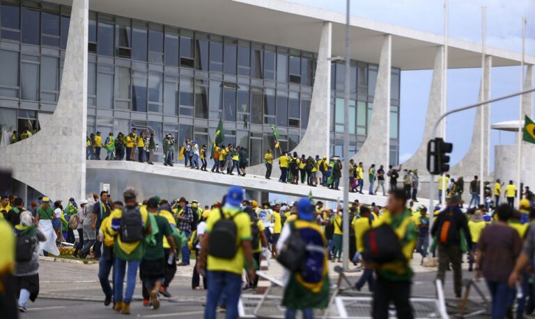 STF inicia julgamento virtual dos 100 primeiros denunciados por ‘8 de Janeiro’
