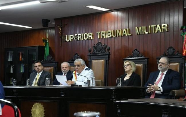 Superior Tribunal Militar condena major à prisão por ‘manifestação política’ nas redes