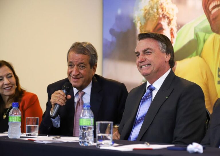 Bolsonaro participa de evento do PL para estratégia das eleições municipais