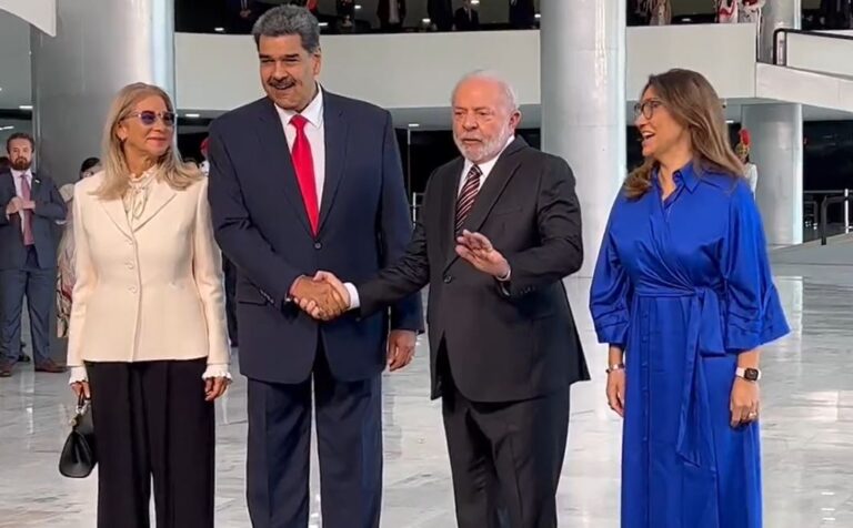Lula recebe Nicolas Maduro no Palácio do Planalto