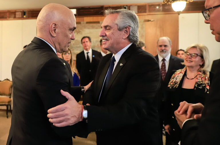 Após encontro com Lula (PT), Presidente da Argentina visita STF