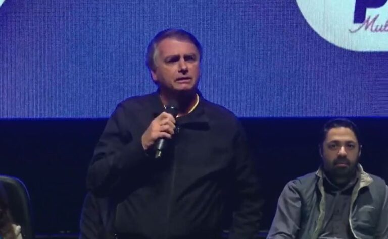 Bolsonaro diz que pode se candidatar a vereador: “demérito nenhum”