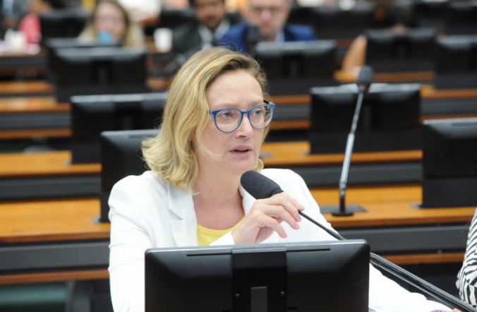 Câmara vai votar, em urgência, projeto ‘Não é Não’, de Maria do Rosário (PT-RS)
