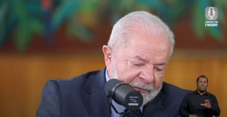 Lula diz que má-fase do Corinthians é culpa da ‘anti democracia’ vivida no Brasil