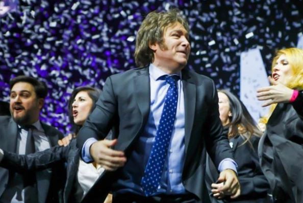 Milei quer Argentina sem relações com China e diz que não se aproximará de Lula