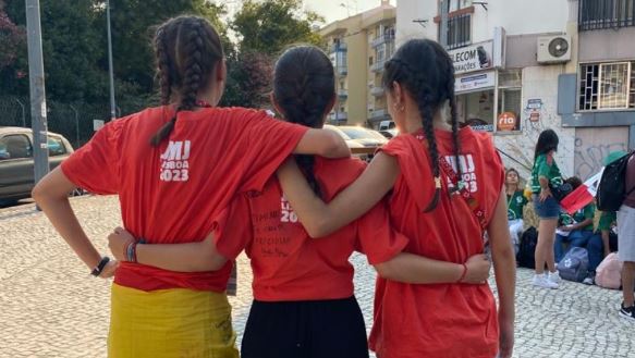 Jovem espanhola anuncia que recuperou a visão em Fátima por milagre