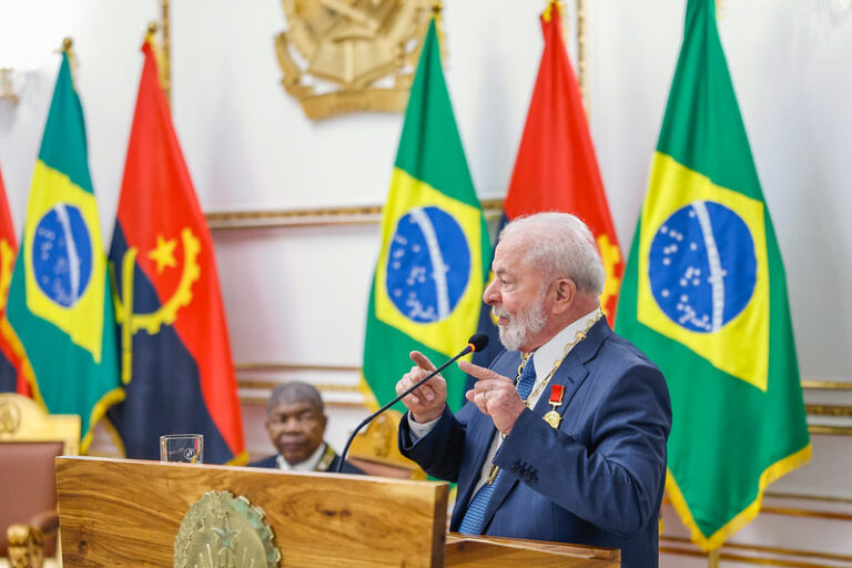 Com patrimônio declarado de R$ 7,4 milhões, Lula diz não ser frustrado por ‘ser pobre’
