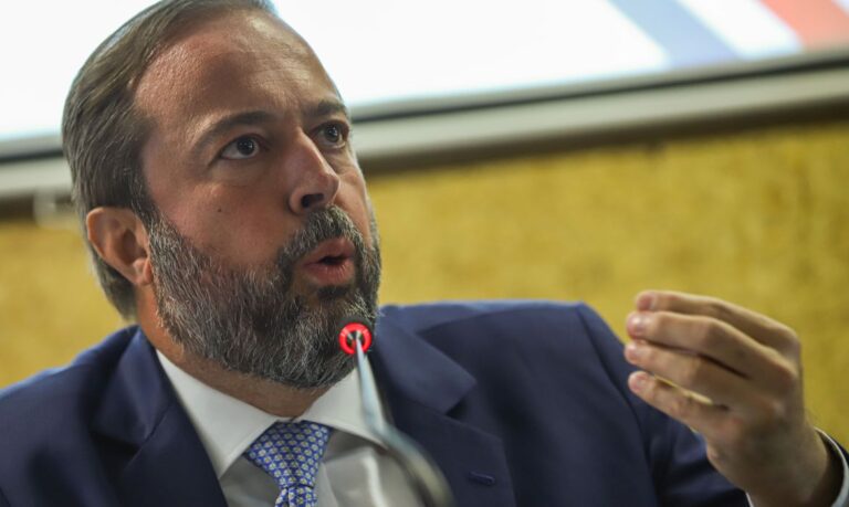 Governo quer PF e Abin investigando apagão