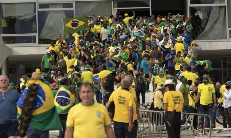 STF julga hoje (13) os primeiros réus dos atos de ‘8 de Janeiro’