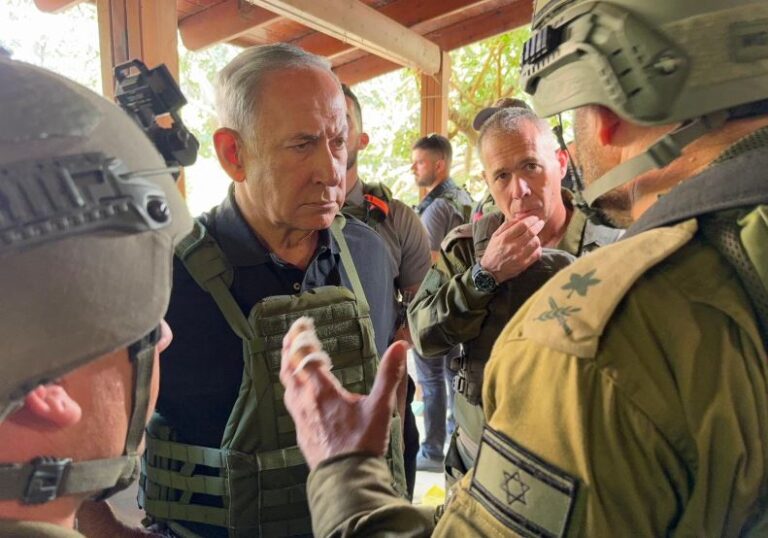 Faixa de Gaza é bombardeada após fim de prazo dado por Israel; Netanyahu diz que ‘próxima fase está chegando’