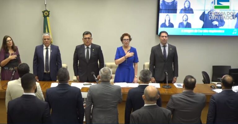 Frente Parlamentar contra Corrupção cria canal para denúncias de irregularidades