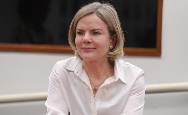STF rejeita denúncia contra petista Gleisi Hoffmann por corrupção passiva e lavagem de dinheiro