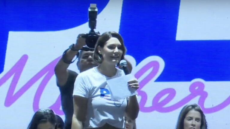 Michelle ironiza delação de Mauro Cid sobre ‘golpe’ e cutuca Janja