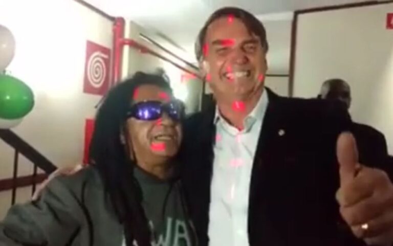 Humorista Gil Brother Away, ex-MTV, morre aos 66 anos; Bolsonaro lamenta