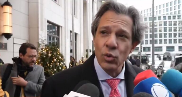PIB varia só 0,1% no trimestre; Haddad diz que é “positivo, mas fraco”