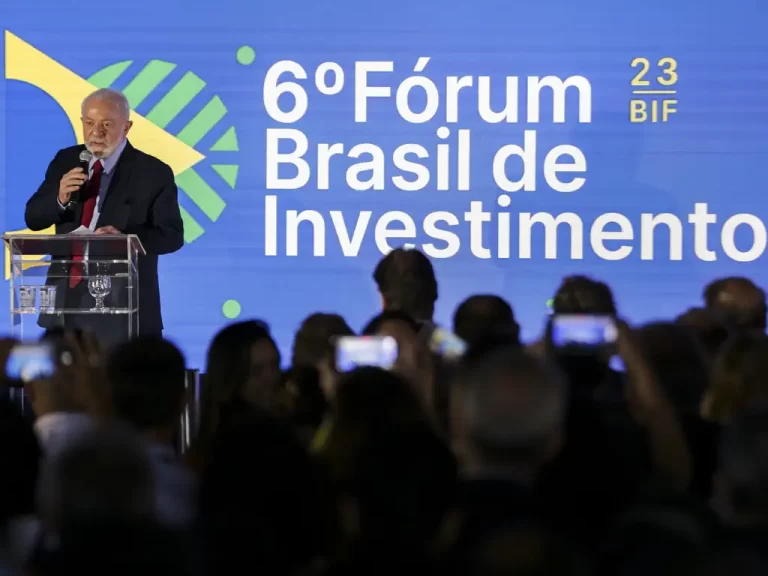 Investimento direto no Brasil cai quase 40% de janeiro a outubro em relação a 2022