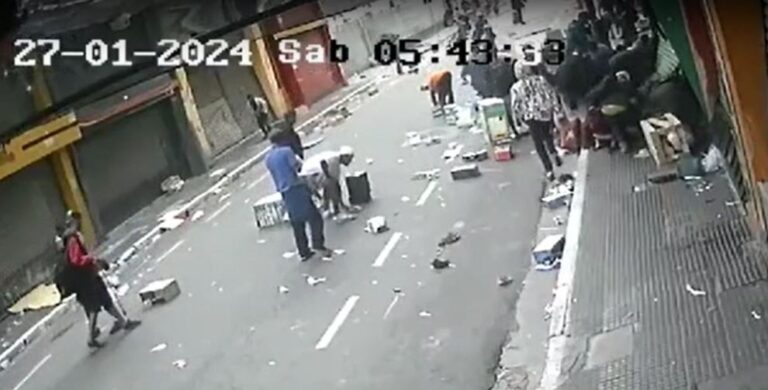 Usuários da cracolândia saqueiam loja e causam prejuízo de R$ 300 mil a comerciante