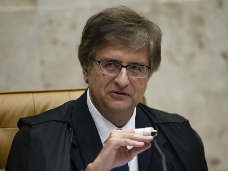 A crítica de Mendonça à PGR ao mandar prender Vorcaro