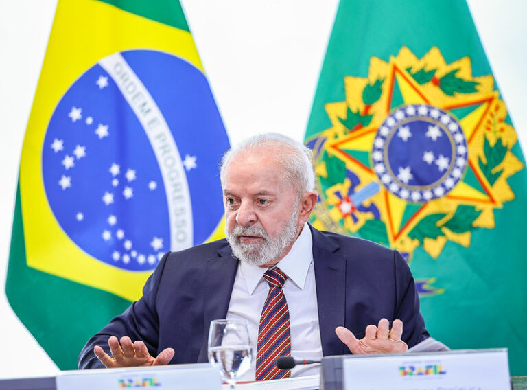 Lula promove jantar com ministros do STJ na Granja do Torto