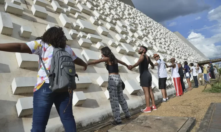 Governo cede área em Brasília para construção do ‘Museu da Democracia’