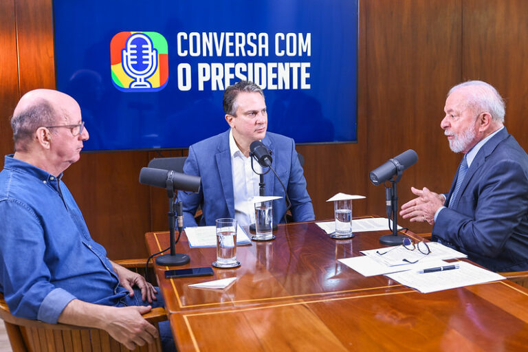 Jornalista Marcos Uchôa deixa governo Lula e alega “razões pessoais”