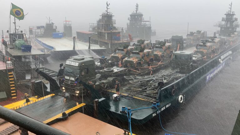 Exército conclui transporte de viaturas e armamentos para a fronteira com Venezuela e Guiana