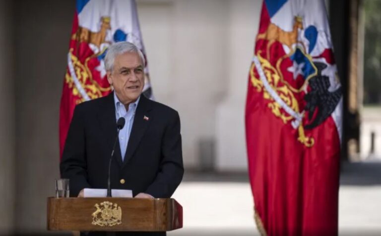 Sebastián Piñera, ex-presidente do Chile, morre em queda de helicóptero
