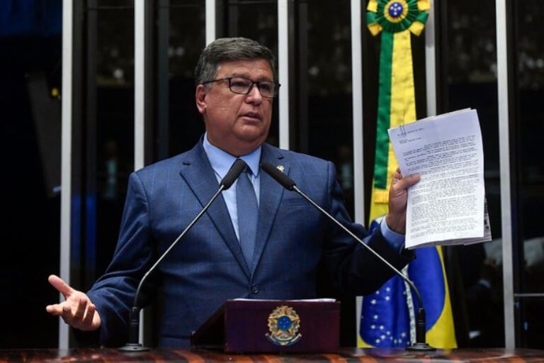 De quem é o Zap? Presidente da CPI confirma que mensagem de Vorcaro foi para contato do STF