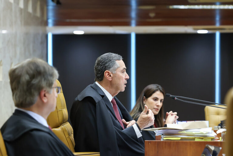 Barroso diz que STF não está discutindo legalização de drogas