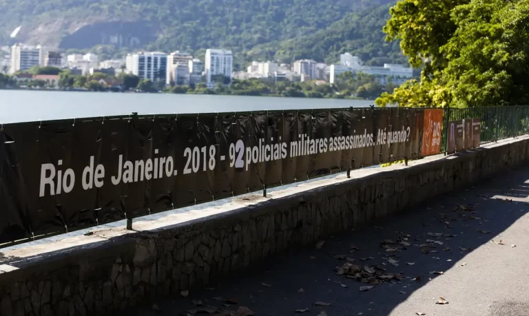 Rio de Janeiro terá delegacia para investigar morte de policiais