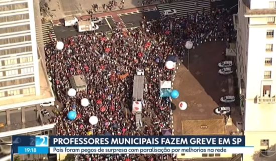 Professores da rede municipal de São Paulo entram em greve