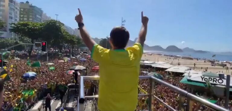 Bolsonaro elogia Elon Musk, critica governo Lula e afirma: “se algo de ruim acontecer comigo, não desanimem”