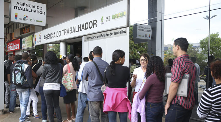 Mau sinal: desemprego sobe em fevereiro