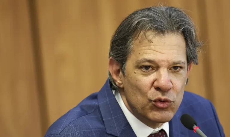 Não foi hacker, diz Haddad