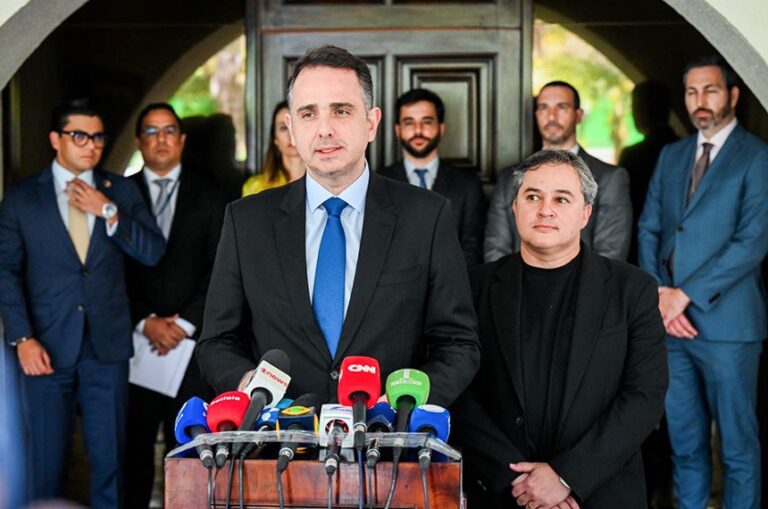 Pacheco diz que Haddad foi ‘injusto’ com Congresso e que ‘responsabilidade fiscal’ não significa adesão ao Executivo