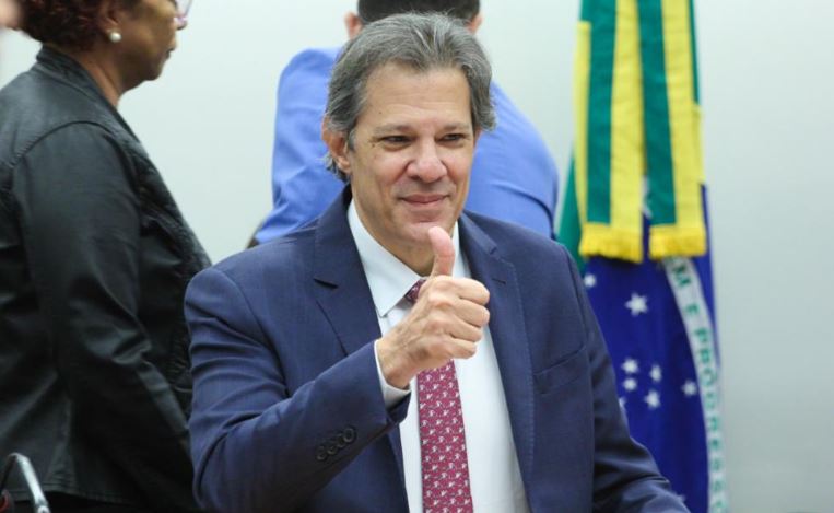 Adeus: Haddad deixa oficialmente o Governo Lula
