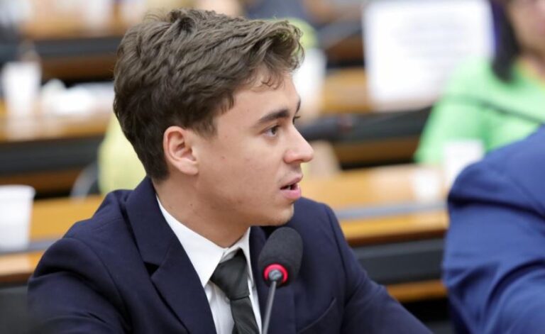 PF conclui que Nikolas cometeu injúria contra Lula ao chamá-lo de “ladrão”