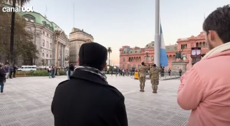 Refugiados do ‘8 de Janeiro’ falam sobre a vida na Argentina