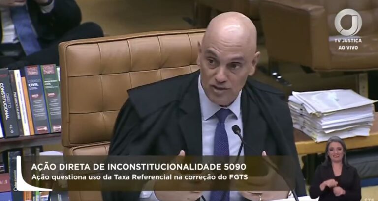 Moraes faz piada com acusações de ser “comunista”