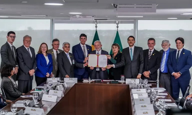 Sancionada Lei que limita escolha de foro em processos judiciais