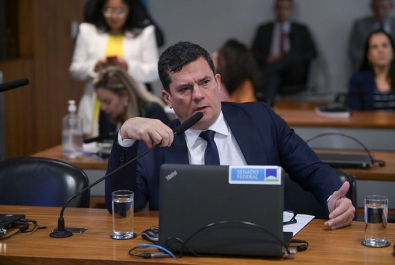 Senado aprova recompensa a quem denunciar crime no mercado financeiro