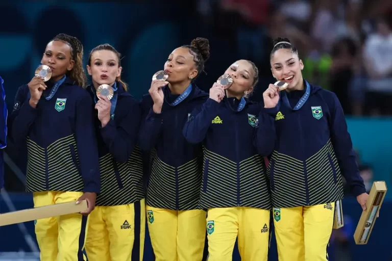 Paris 2024: Brasil conquista bronze inédito na ginástica artística feminina