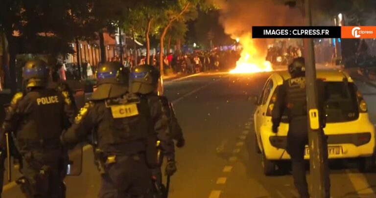 Eleições na França: comemoração da esquerda tem vandalismo, corre-corre e polícia