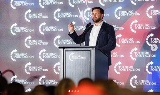 Trump anuncia seu vice