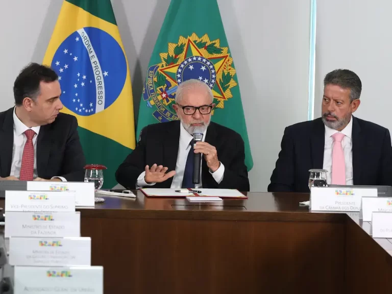Governo Lula pagará R$ 1,4 bi por dia em emendas esta semana para cumprir acordo com Congresso