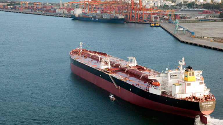 Transpetro anuncia licitação internacional para construção de quatro navios