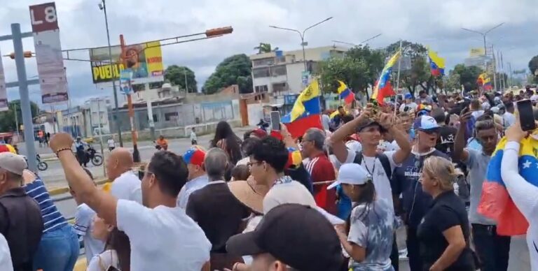 Quatro pessoas morrem na Venezuela em protestos contra Maduro