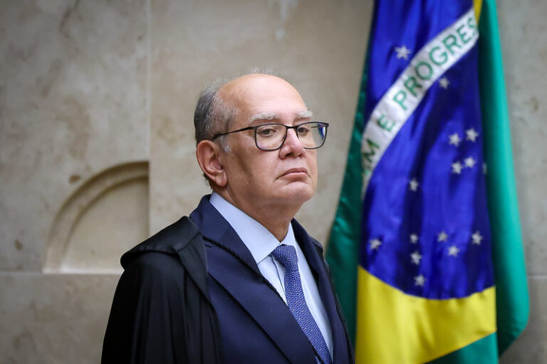 Gilmar Mendes diz que todos no STF admiram regime chinês